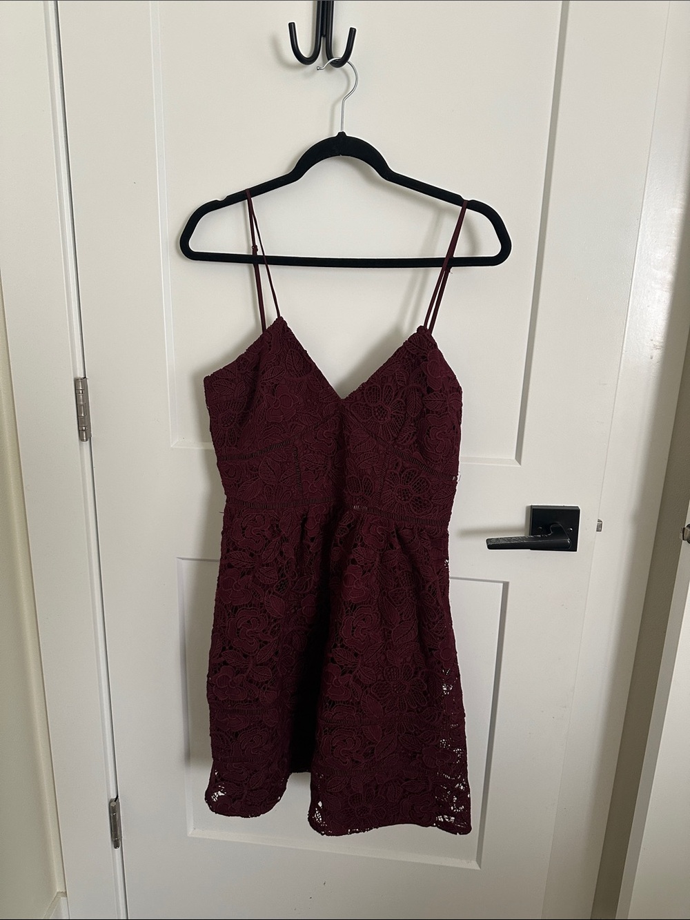 BB Dakota Burgundy Lace Spaghetti-Strap Mini Dress